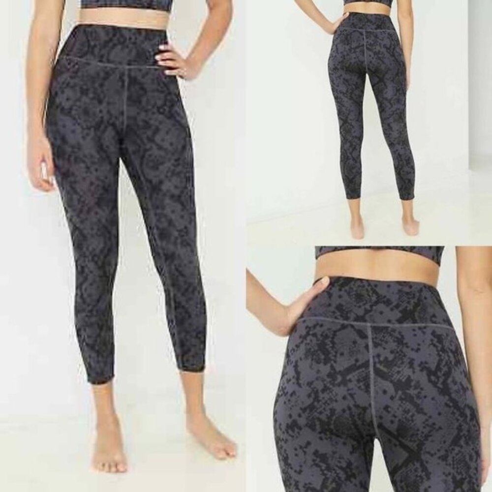 Joy Lab Women's High Rise 7/8 Leggings Pants Size Extra Small XS Odyssey Snake